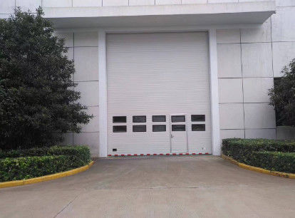 Porte isolanti a sezione Porte da garage