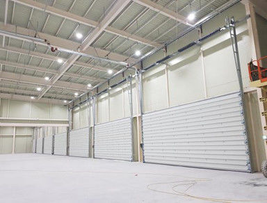 comprare Porta di sezione industriale di magazzino online manufacture