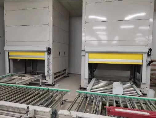 comprare Porta a spirale ad alta velocità con velocità di apertura di 0,8-1,2 m/s, frequenza di 1000-1500 volte/giorno e tessuto di base in fibra di poliestere online manufacture