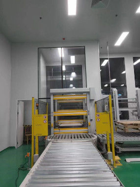 Linea di assemblaggio Porta rapida industriale ad alta velocità con tenda in PVC Finestra trasparente