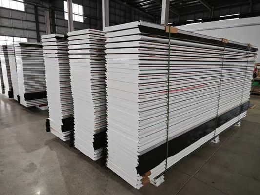 40 mm di spessore pannelli di porte isolate per prestazioni termiche superiori