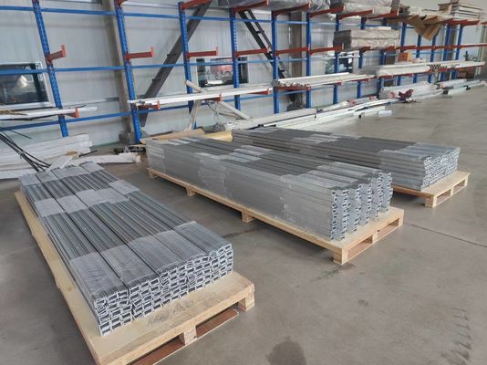 Linea di assemblaggio Porte rotolanti veloci 0,8 m/s - 1,2 m/s Piccole porte a chiusura a rulli