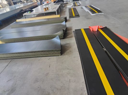 Linea di assemblaggio Porte rotolanti veloci 0,8 m/s - 1,2 m/s Piccole porte a chiusura a rulli