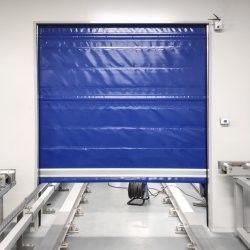 Porte isolanti ad alta velocità per congelatori e camere frigorifere affidabili e durevoli