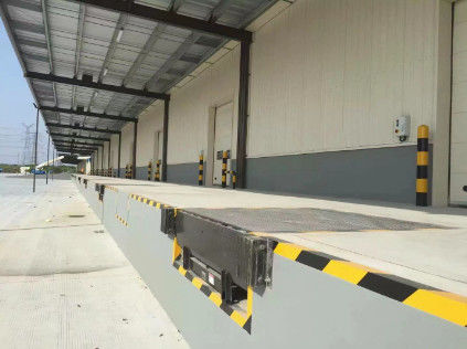 Durabile Livellatore idraulico per il porto facile da usare Scarico carico Livellatori per il porto camion