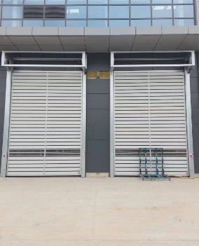 Resistenza al vento Spirale industriale Porta dura veloce Alta frequenza di apertura e chiusura